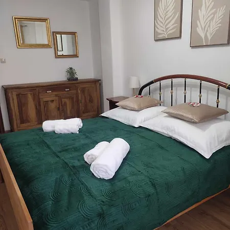 Apartment Premium U Swietego Mikolaja Wroclaw