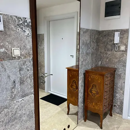 Premium U Swietego Mikolaja Apartment *